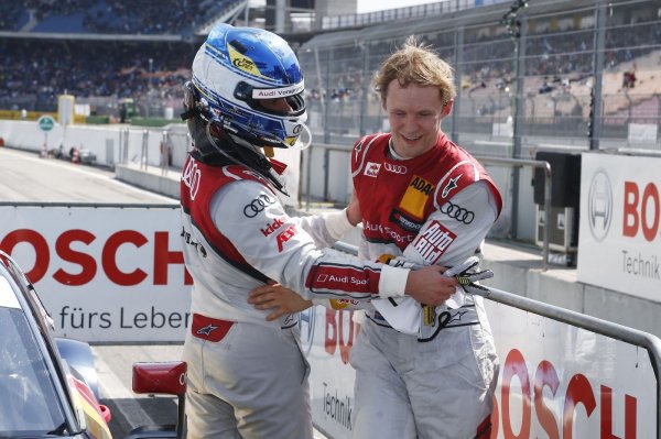 Adrien Tambay (balra) és Mattias Ekström magyot csatázott a második helyért, ők voltak az Audi legjobbjai a hétvégén